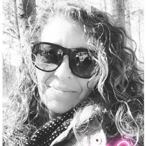 Meet your Posher, Marian